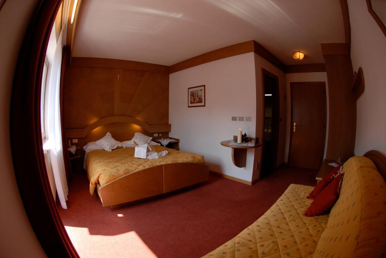 Hotel Catinaccio Виго-ди-Фасса Номер фото